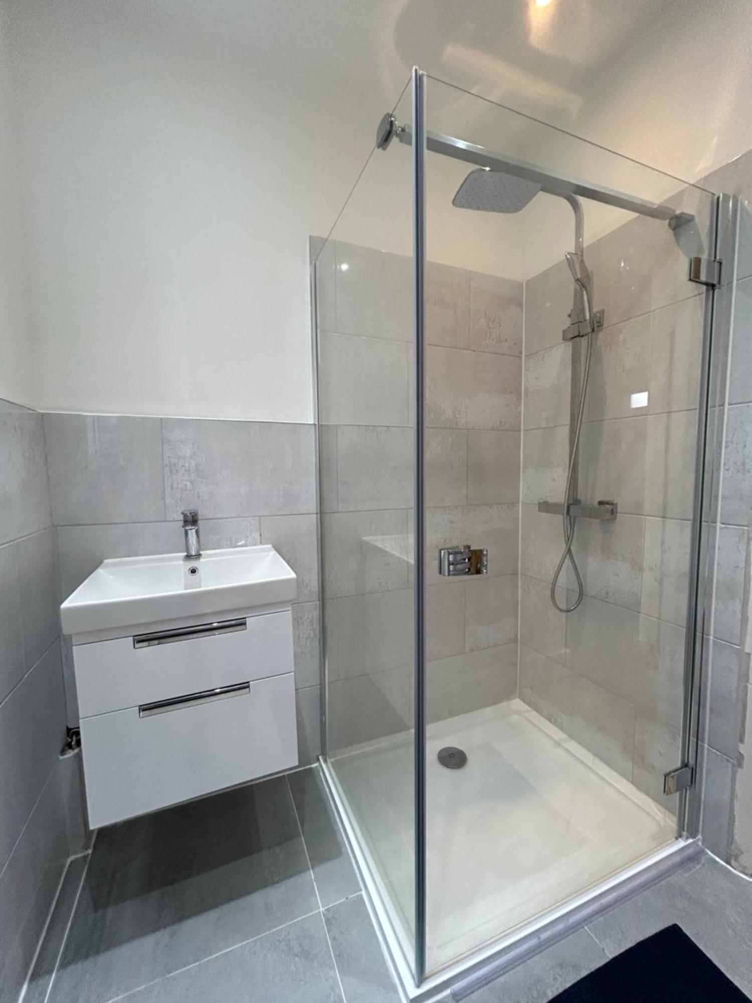 Spacious Battersea Rooms And Apartments Londres Quarto foto