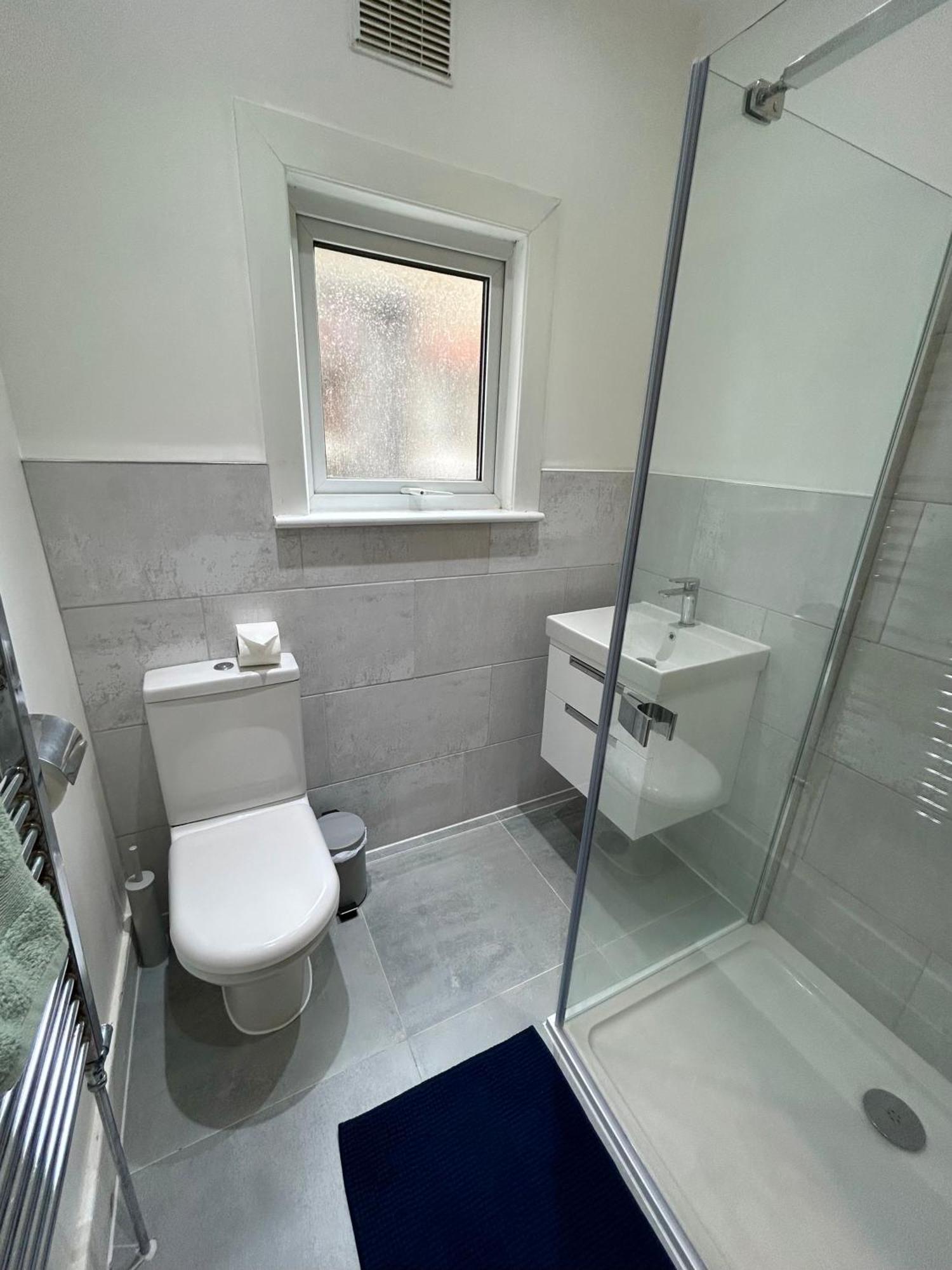 Spacious Battersea Rooms And Apartments Londres Quarto foto