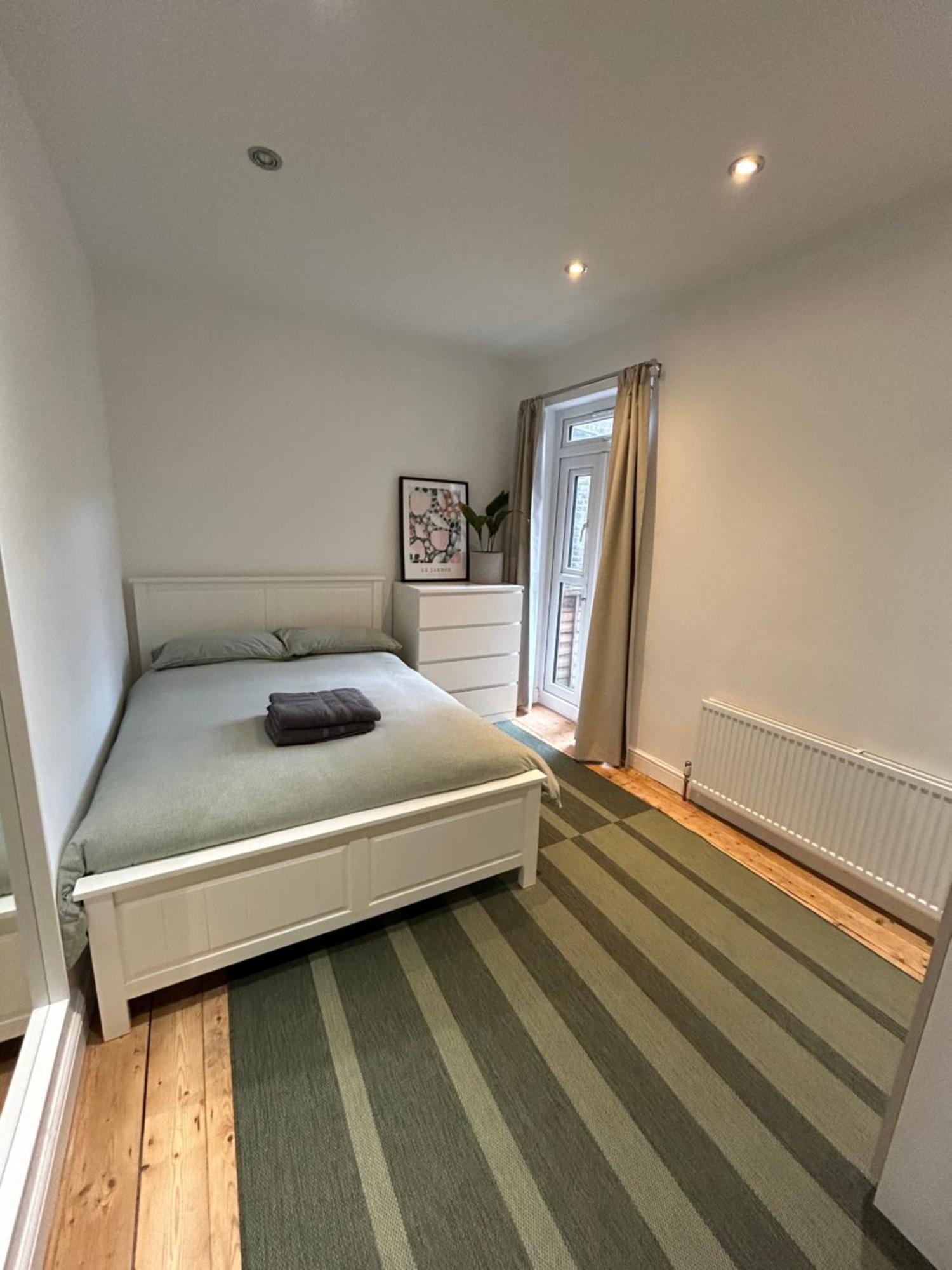 Spacious Battersea Rooms And Apartments Londres Quarto foto