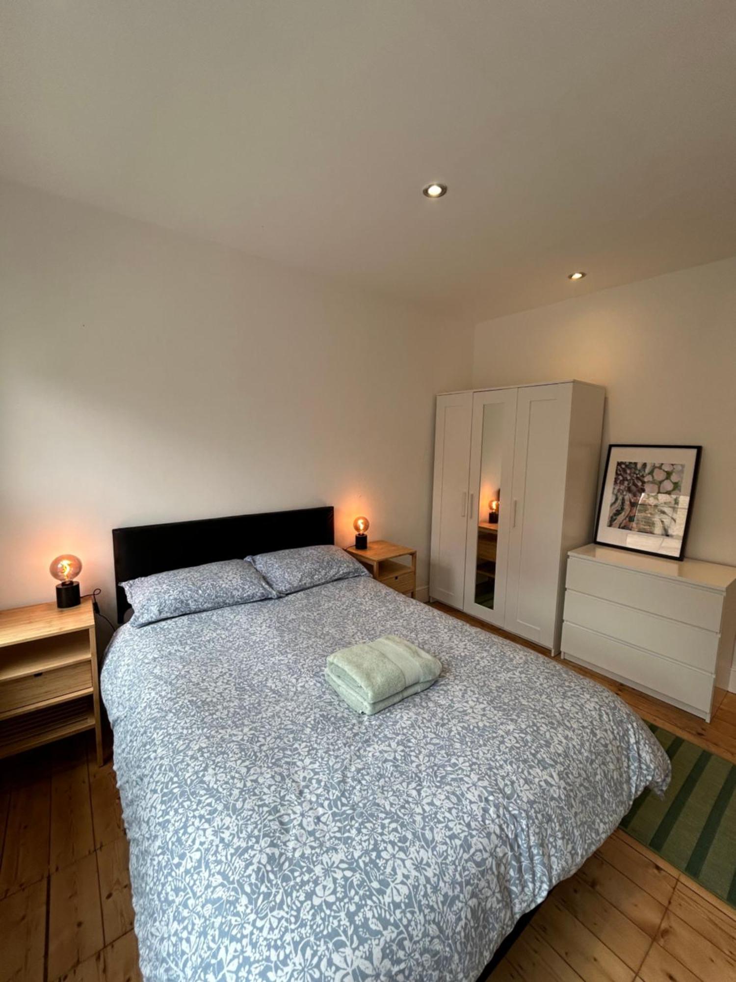 Spacious Battersea Rooms And Apartments Londres Quarto foto
