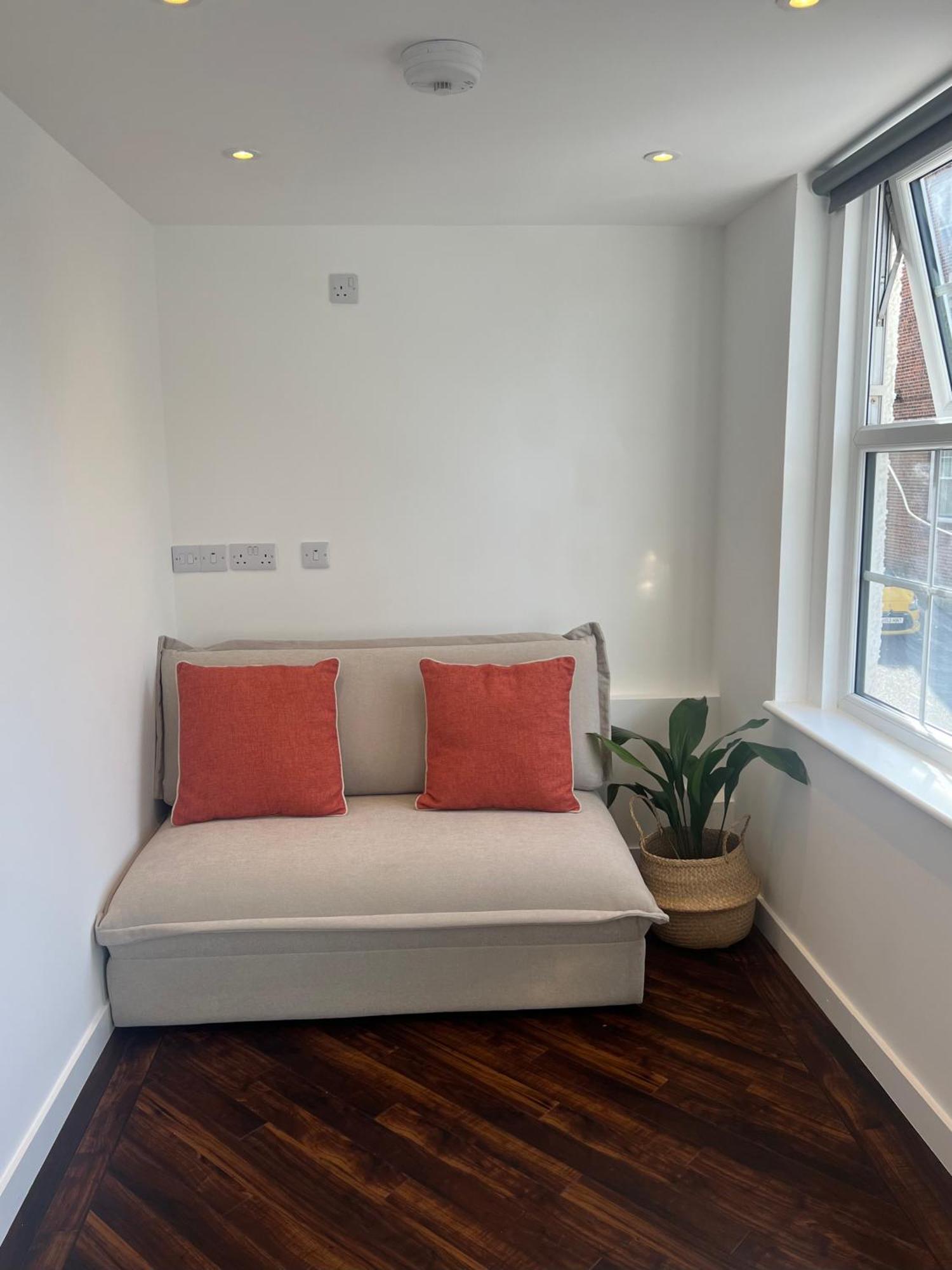 Spacious Battersea Rooms And Apartments Londres Exterior foto